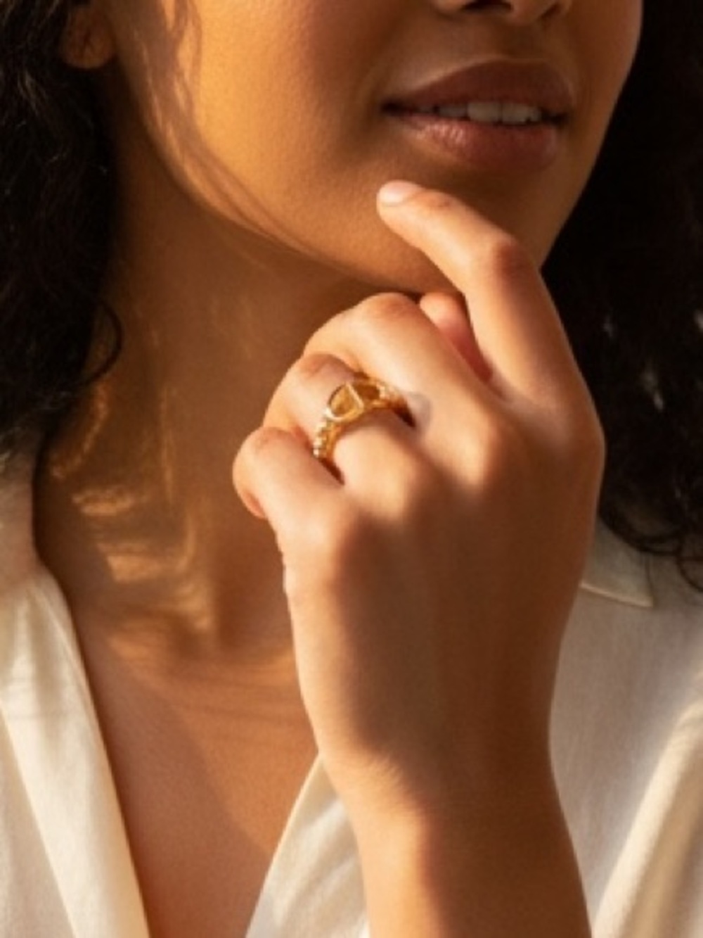 Authentic Christian Dior CD Logo Pearl Ring – Gold Tone